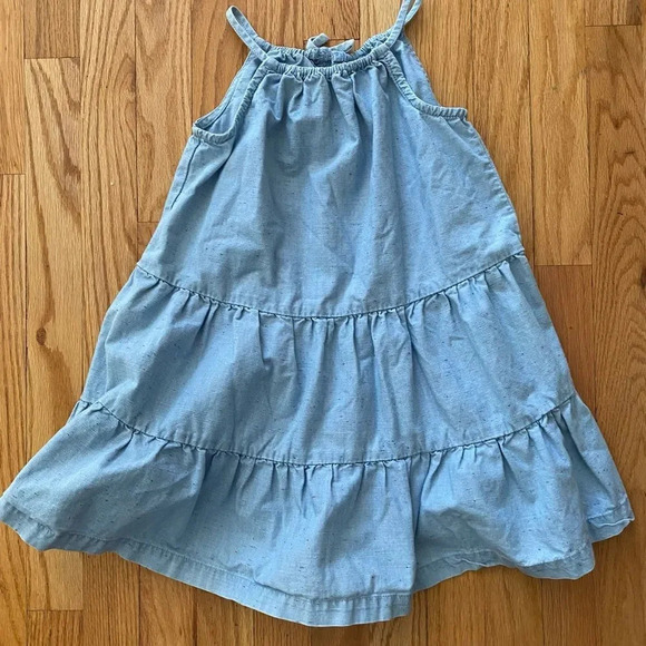 Hanna Anderson chambray twirl dress size 110cm or size 5T - Picture 2 of 3